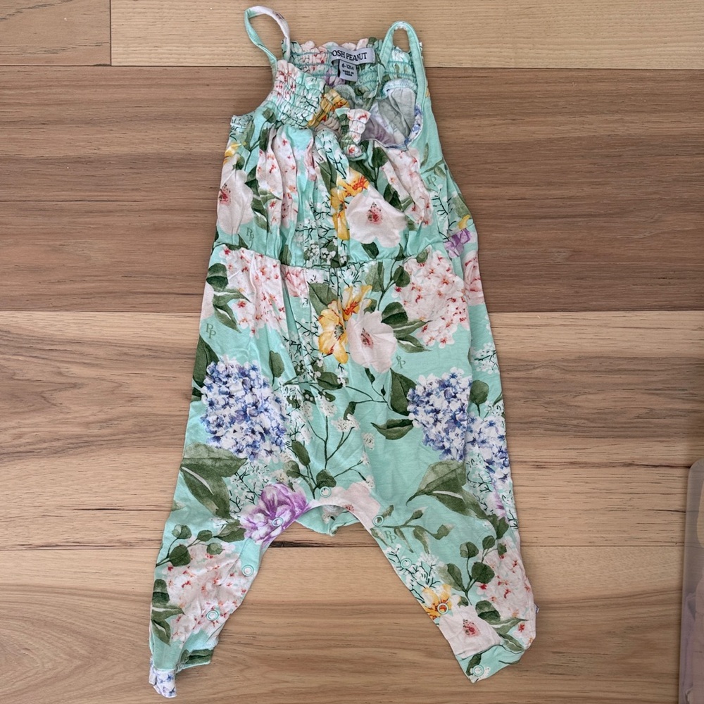 Posh Peanut Smocked Jumpsuit in Erin pattern 6-12 months